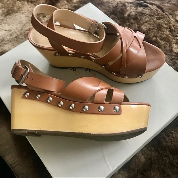 SALE‼️Marc Fisher Camilla wedge sandals in EUC - Picture 4 of 8